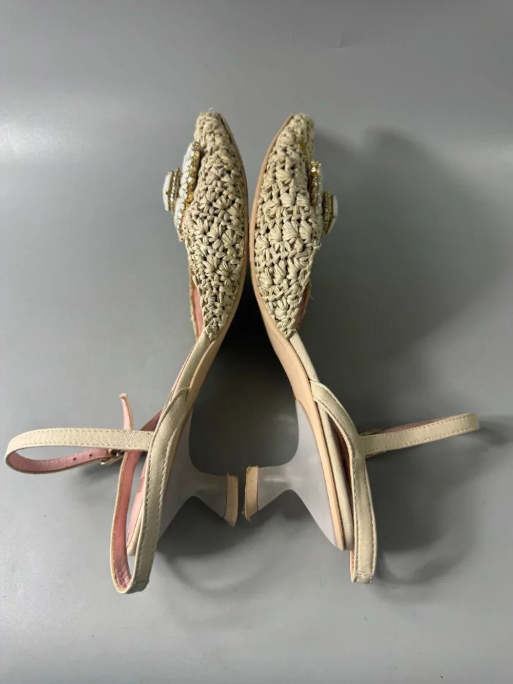 RAS BEIGE RAFFIA PUMP WITH ORNAMENT, Size 37.5